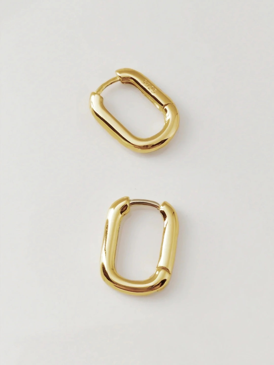 Ellipse Huggie Earrings-Earrings-SoulAdorne