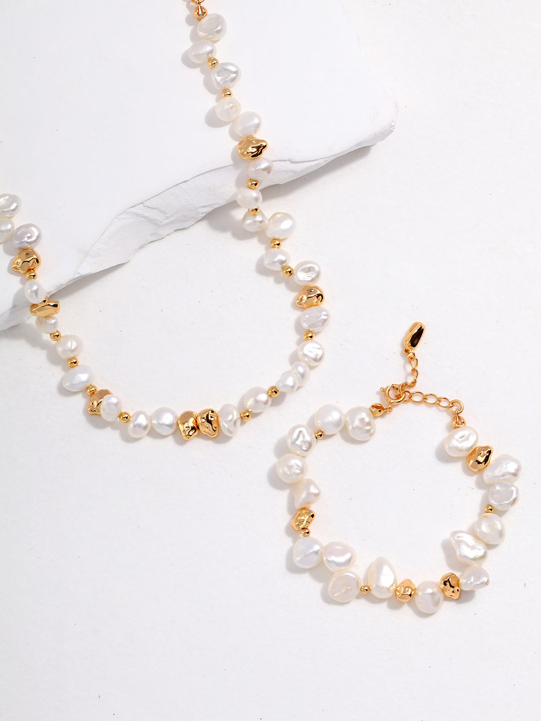Radiance of Nature Pearl Bracelet gold vermeil and 925 sterling silver bracelet alternate product view 4