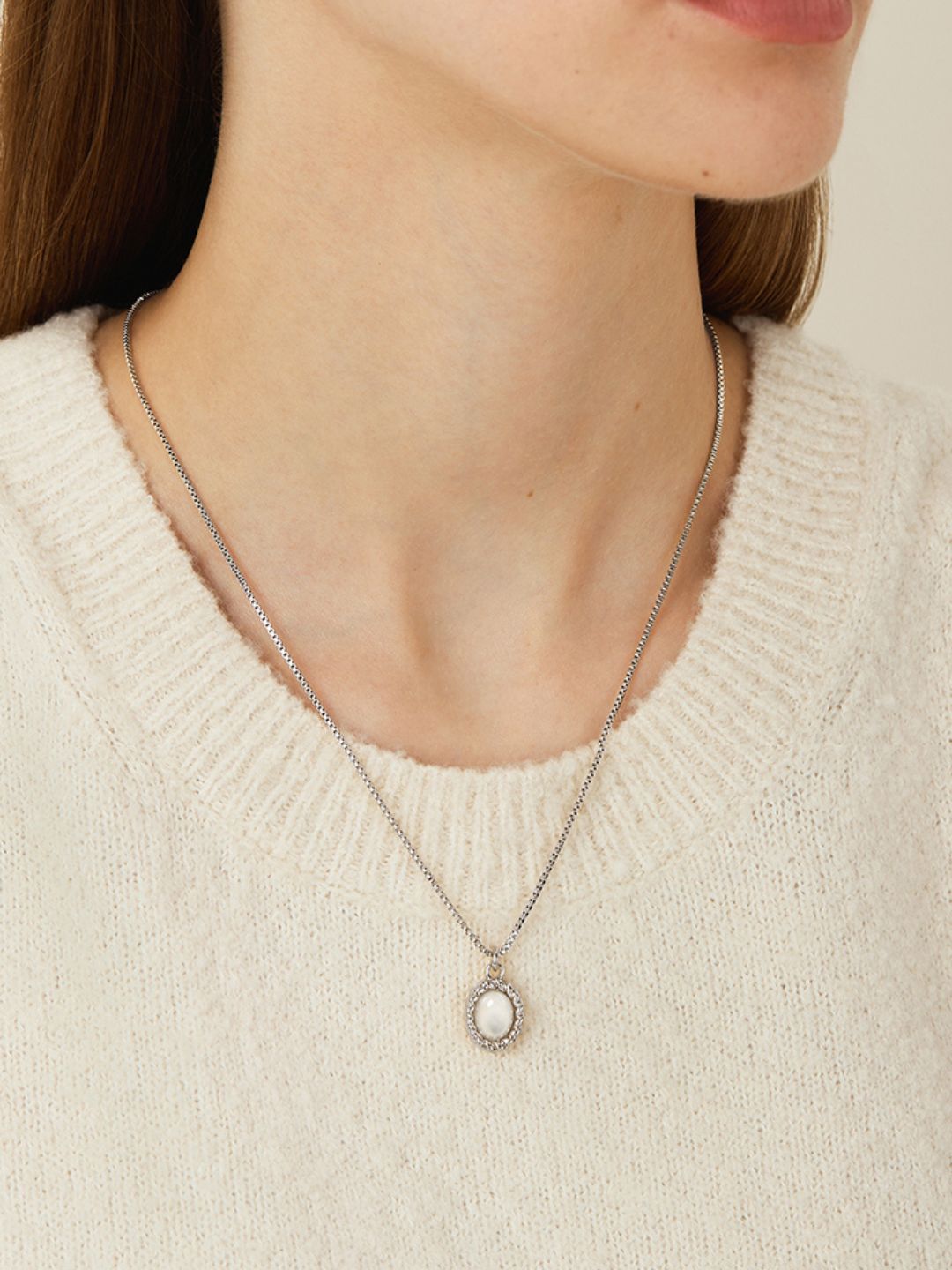 Textured Oval Gemstone Necklace-Necklaces-SoulAdorne