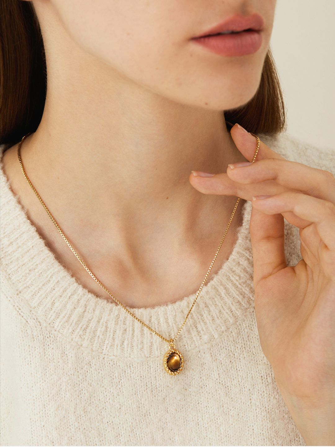Textured Oval Gemstone Necklace-Necklaces-SoulAdorne