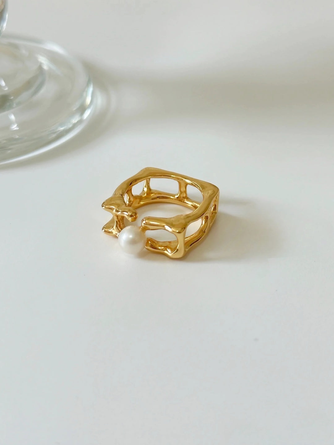 Golden Clasp Pearl Ring-Rings-SoulAdorne