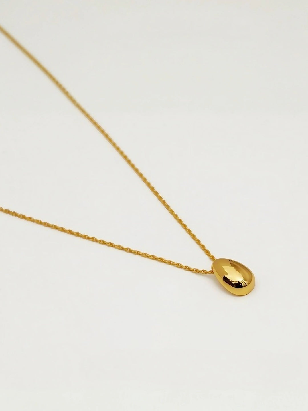 Polished Oval Pendant Necklace-Necklaces-SoulAdorne