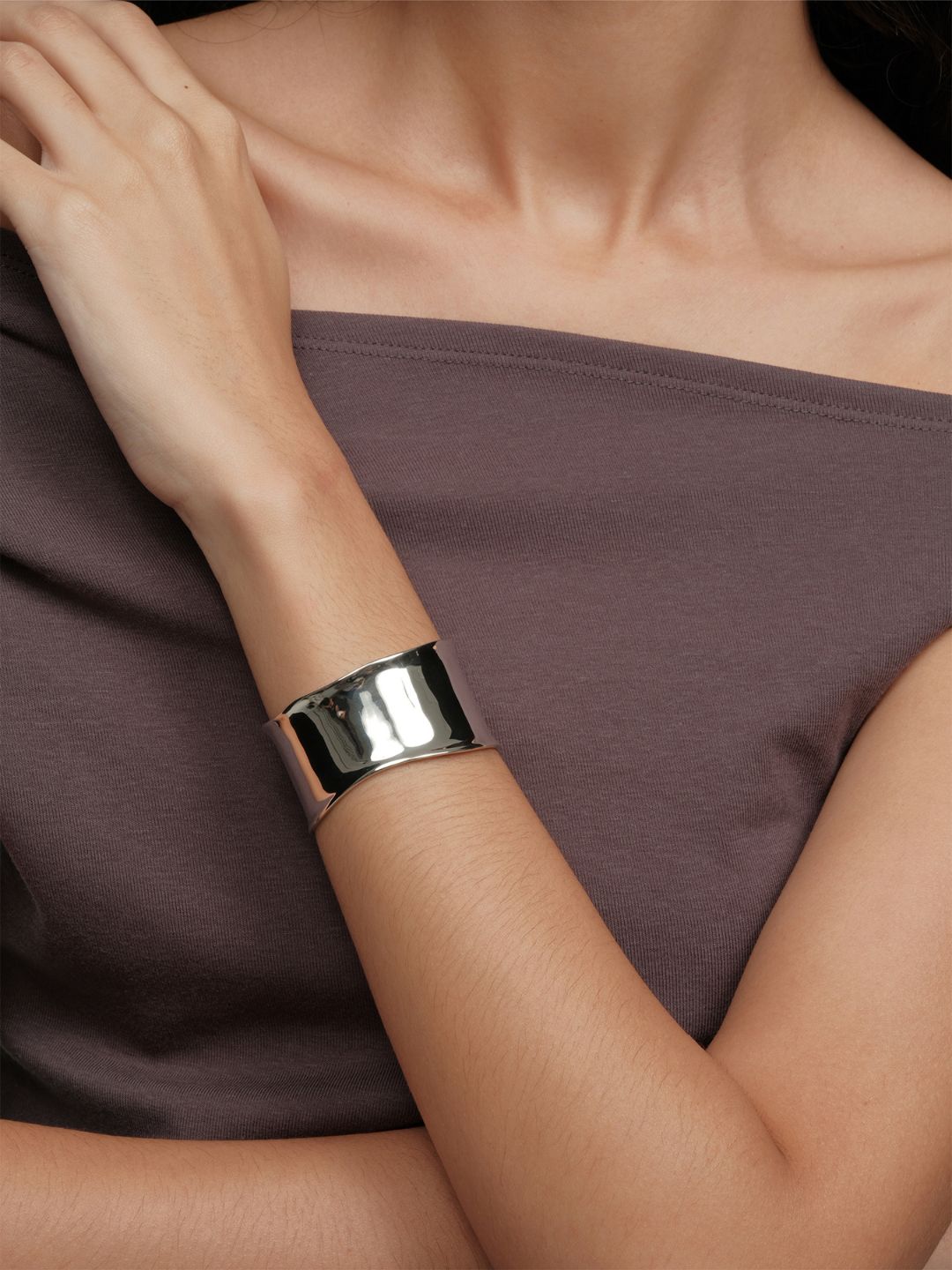 Bold Curve Cuff Bracelet-Bracelets-SoulAdorne