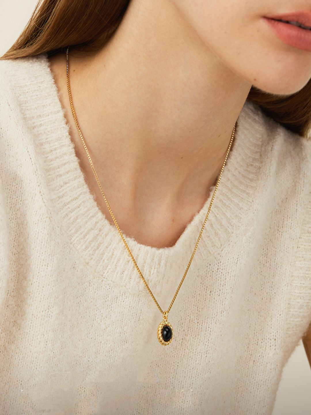 Textured Oval Gemstone Necklace-Necklaces-SoulAdorne